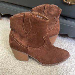 Women’s Brown Booties